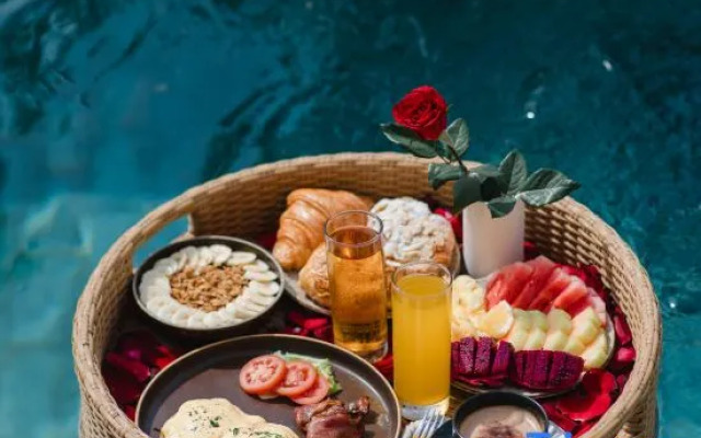 6 mins to La Brisa, Dream Stay Canggu No. 2