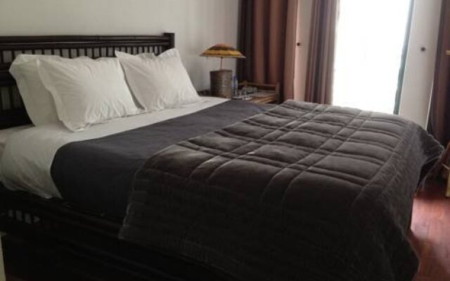 6 On Sixteen Boutique Hotel комната для гостей