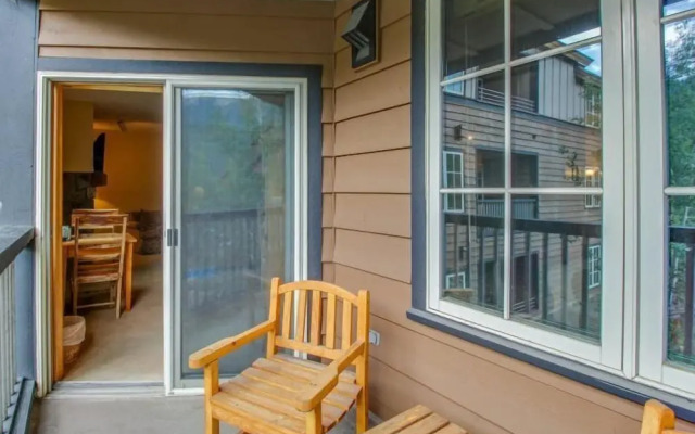 1 Bedroom Plus Murphy Mountain Condo in River Run Village with Hot Tub Access and Walking Distance to Ski