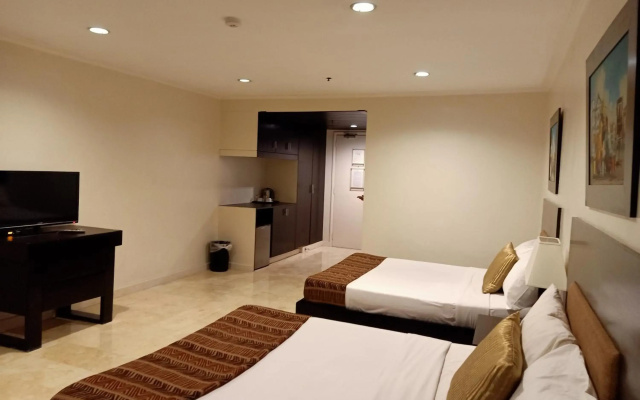 Paragon Tower Hotel