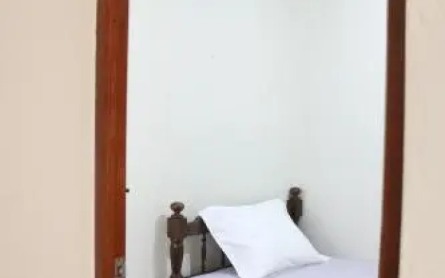 White Lion / 20 Min Airport / Exclusive Area