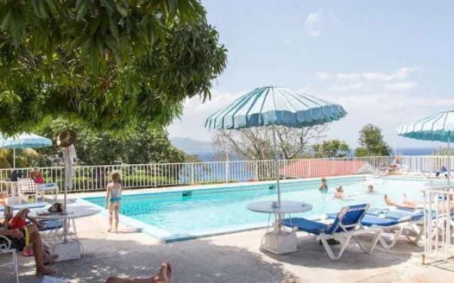 SkySuite Beachfront Montego Bay Club
