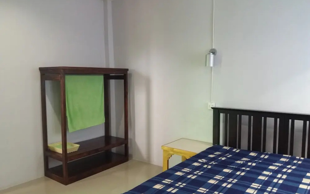 Sunflower Guest house Lopburi