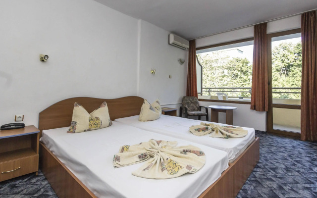 Kamchia Park Hotel