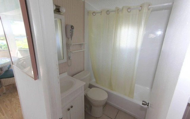 Gulf Breeze Cottages
