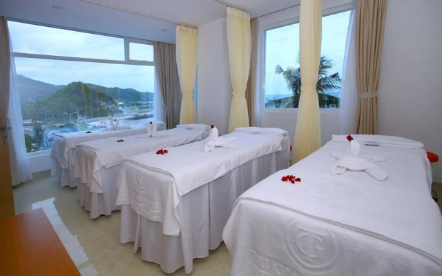 Glamour Hotel Nha Trang