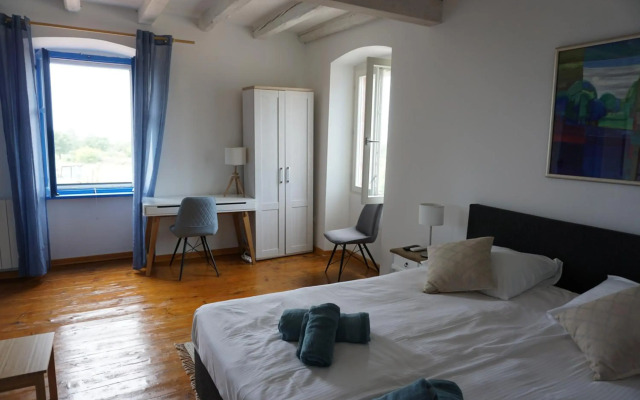 Farmhouse Cubani