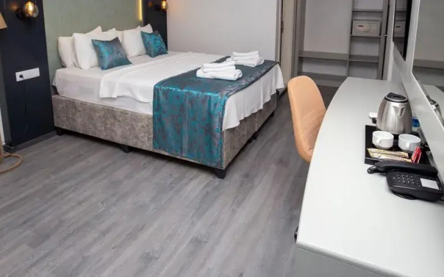 Anya Resort Hotel
