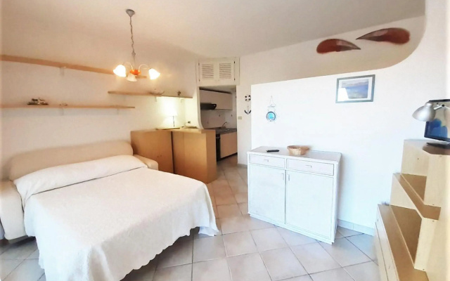 Pleasant Holiday Home in Marinella Near the sea