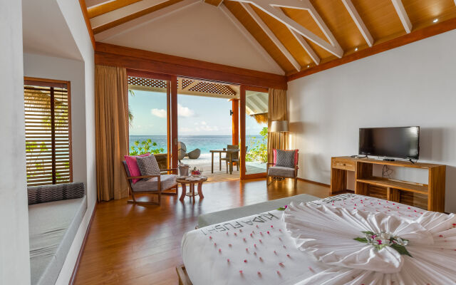 Kudafushi Resort and Spa
