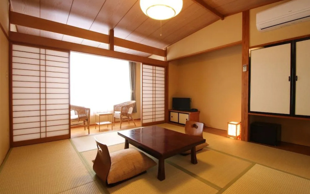 Unoshima Villa