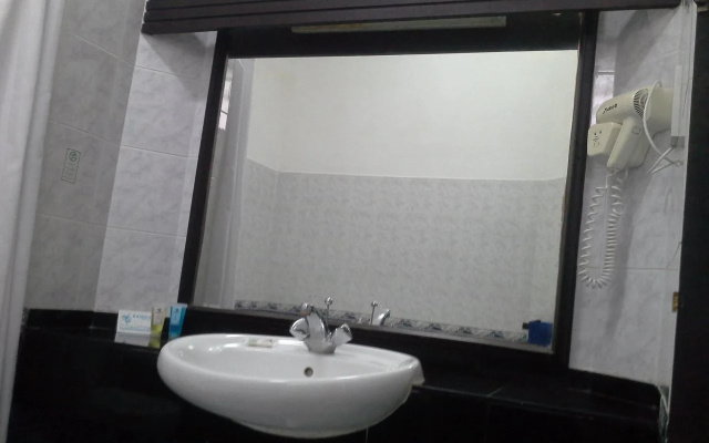 Bamburi Beach Hotel - All Inclusive