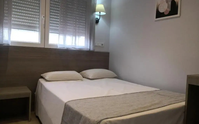 Hostal Golden Alcalá