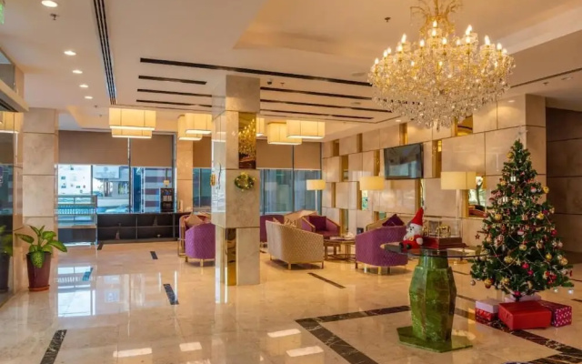 Royal Crown Hotel