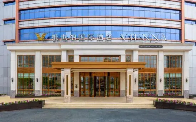 Vienna International Hotel (Sangzhi Dongpo Building Branch)