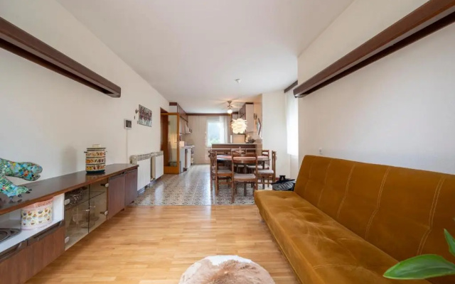 Ljubljana C17 - 5 Bedroom Private House with a Garden