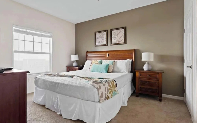Welcoming 4 BR Sleeps 10 Guests