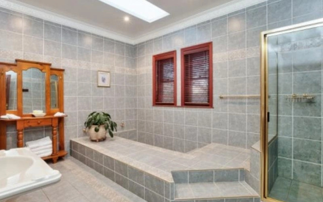 Woolshed Hill Estate