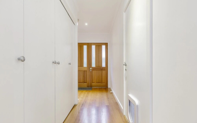 StayCentral - Port Melbourne Townhouse