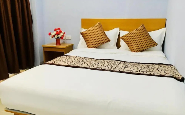 99 Hotel