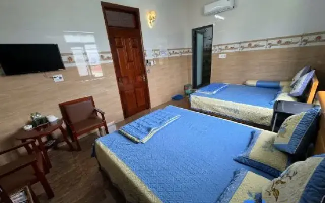 Van Tan Hotel