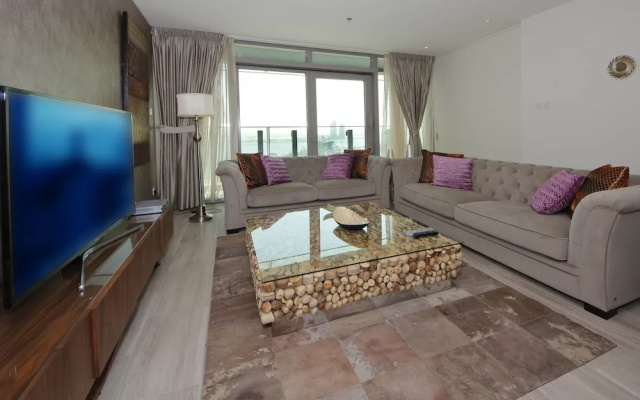 1 Bedroom Apartment in D1 Tower