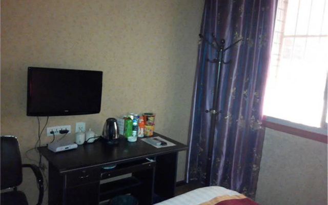 Ge'er Express Inn