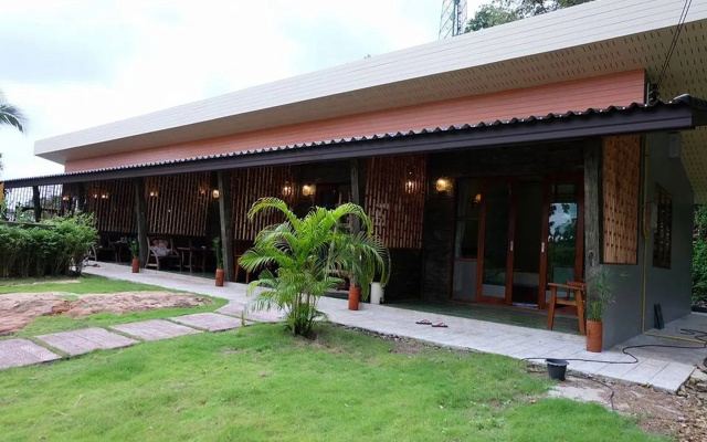Dara Homestay