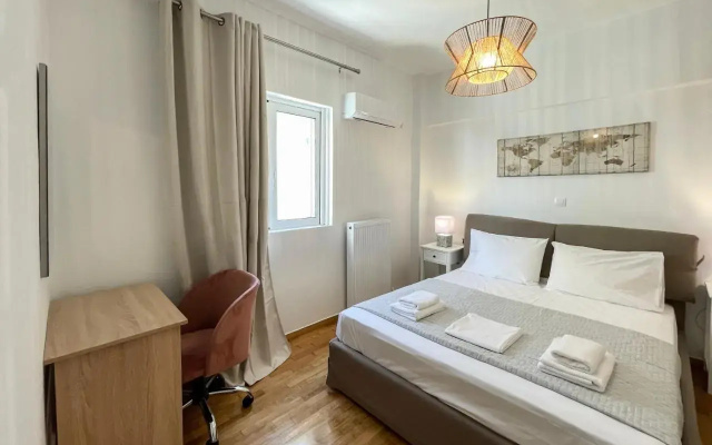 Filis Spacious 105sqm apt in Viktoria
