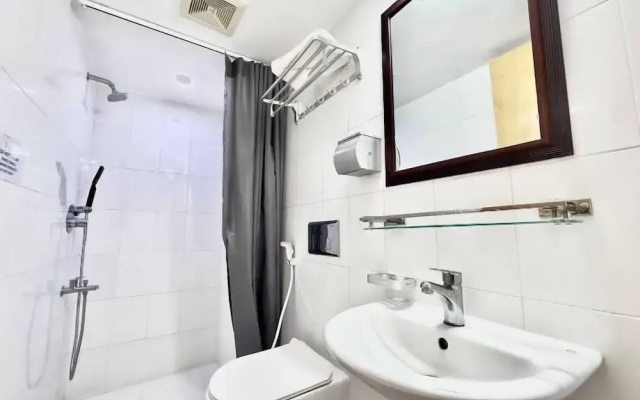 260 sq.ft 3 Apartment with Gym & Theater