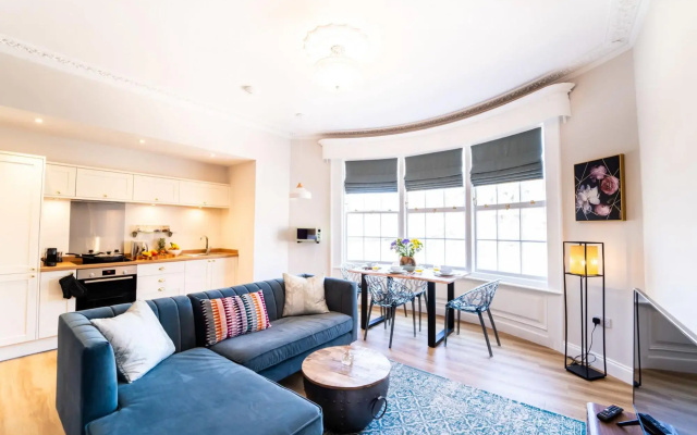 King Street Residence - 2 Bedrooms - Parking - Town Centre ⭐ ⭐⭐⭐⭐