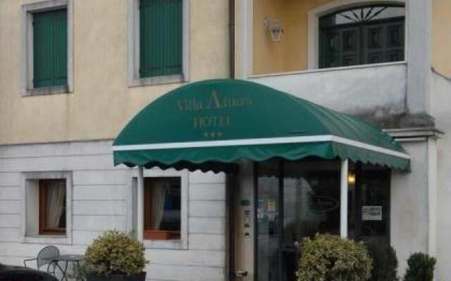 Hotel Villa Altura Оспедалетто-Эуганео вид на фасад