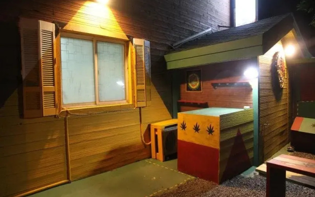 Onelove Guesthouse