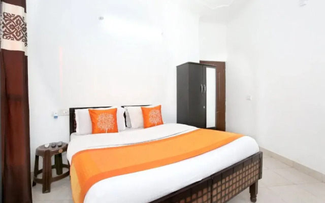 OYO 9371 Hotel Anmol