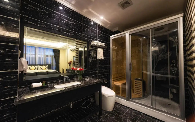 Tuong VI Hotel Saigon