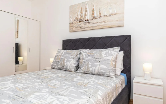 Nice Apartment in Marina With Jacuzzi, Wifi and 3 Bedrooms