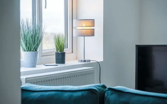 Oasis - 2 Bed Apartment - Ocean Breeze