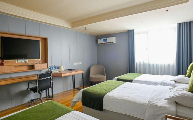 GreenTree Inn XuZhou Feng County LiuBang Plaza Express Hotel