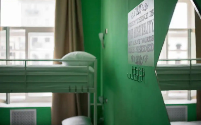 Red Hostel - Adults Only
