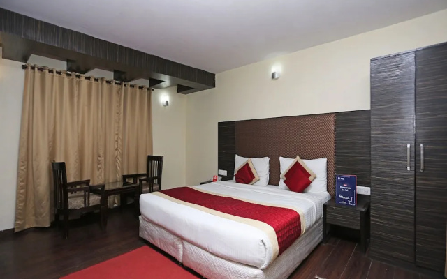 OYO 1815 Hotel Relax Inn