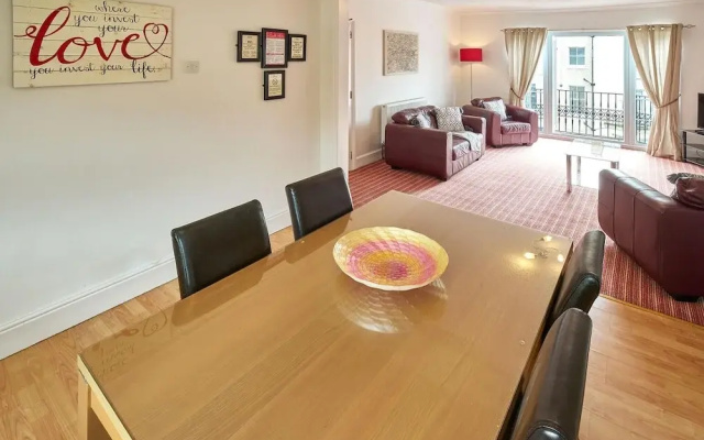 Apartment 3 At Glencoe
