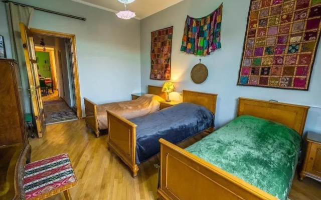 Kg Guest House