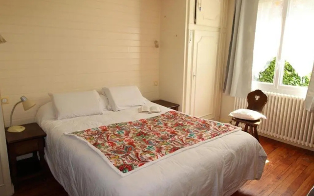 Appartement Bagnères-de-Luchon, 3 pièces, 6 personnes - FR-1-313-177