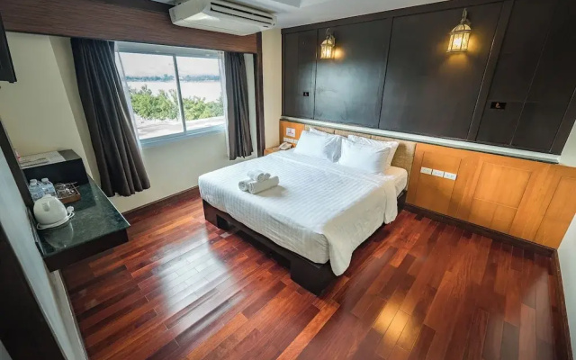 Landmark Nakhon Phanom Hotel