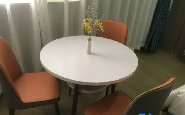 Yufuhao Hotel (Haikou Wuyuan River Sports Center)