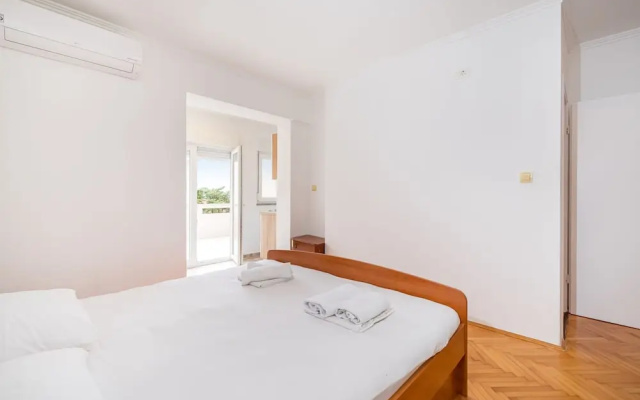 Studio Apartments Near Center 2