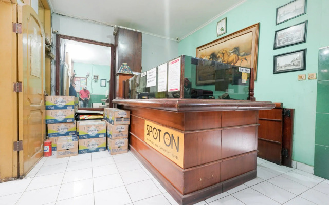 SPOT ON 2054 Hotel Arimbi 3