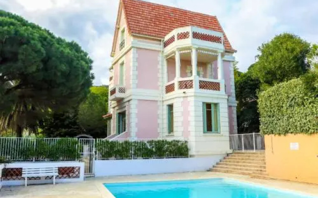 Apartment Castel Haussmann