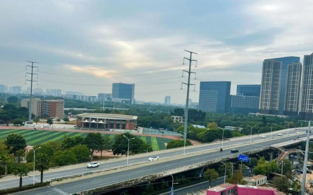 Jinjiang Metropolo Xiamen North Railway Station University Town Hotel