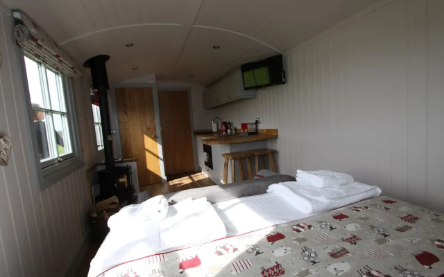 Springwood Shepherd Huts